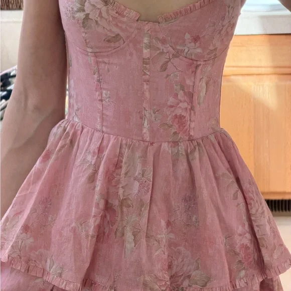 Elegant Pink Floral Tiered Dress V. Chapman - Picture 7 of 10